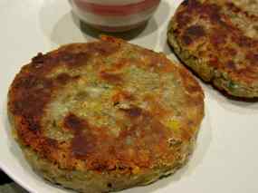 Hamburgueses vegetarianes i calçots arrebossats 02