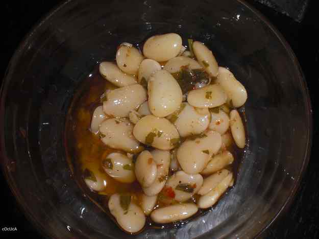 Mongetes seques en escabetx