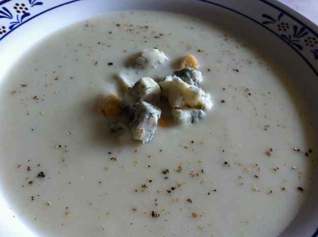 Vichyssoise amb pera i gorgonzola (23/36)
