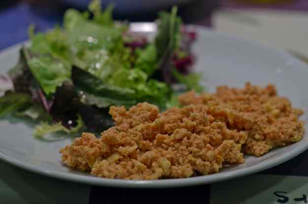 Ou remenat amb tomàquet