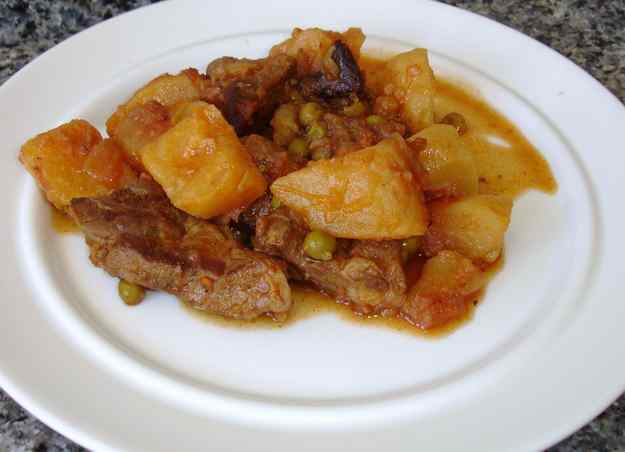 Estofat de vedella amb patates (segona recepta)