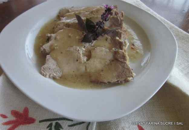 LLOM AL FORN, AMB MOSTASSA I MEL