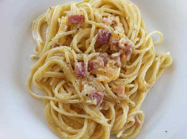 Espaguetis a la Carbonara