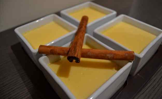 Crema catalana. Recepta de la iaia Flora