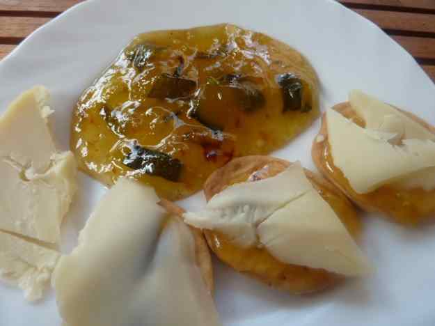 Blinis de melmelada de carbassó i formatge