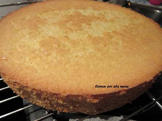 Pa de pessic o “bizcocho genovés”