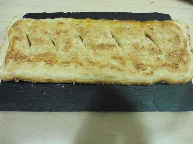 PASTA DE FULL AMB POMA