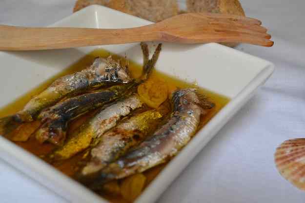 Sardineta escabetxada 02