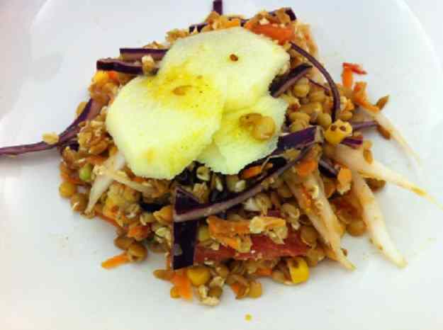 Amanida de llenties i civada