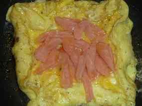 Truita oberta amb salmó 02