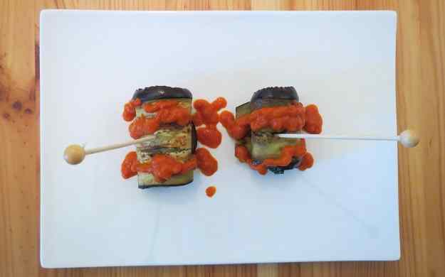 LASSANYA I CANELONS D'ALBERGÍNIA 01