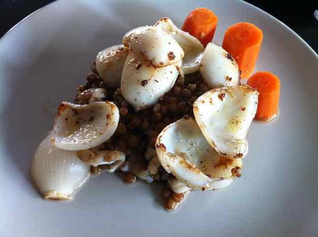 Llenties amb sepietes