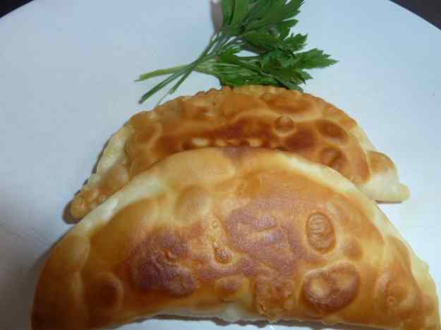 Empanadilles o Crestes amb tonyina 02