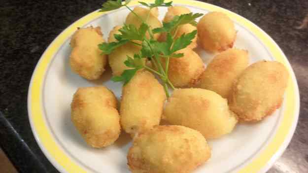 CROQUETES DE FORMATGE (Recepta Thermomix)