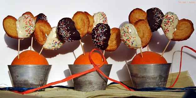 Palmeretes ensucrades amb xocolates