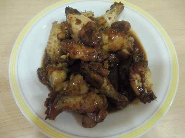 ALETAS DE POLLASTRE AMB SOJA,MEL I LLIMONA (THERMOMIX)