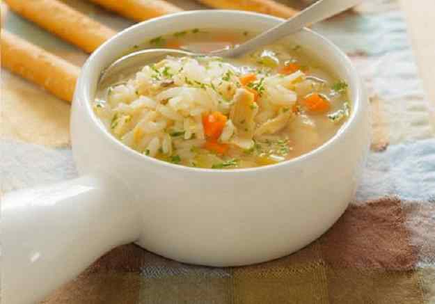 Sopa de pollastre, benestar pel cos i l’ànima