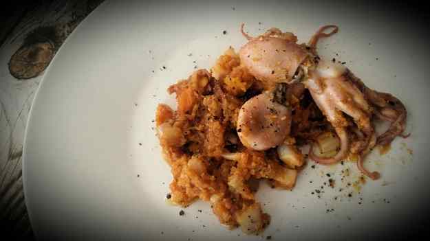 Carabassa, avellanes, bacó, fenoll i polp